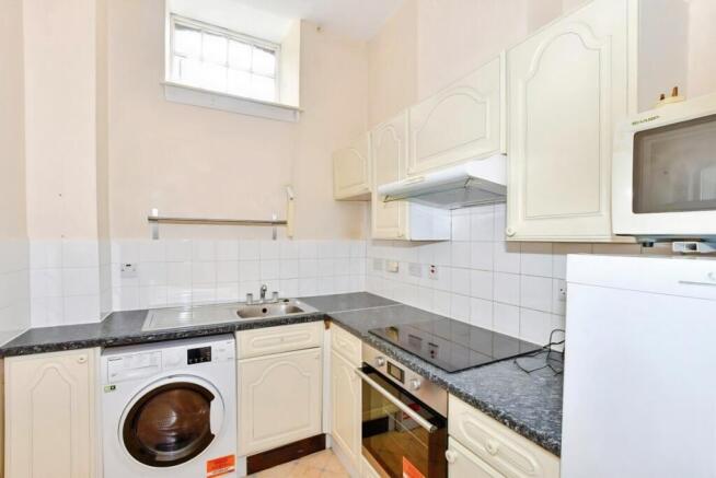 31b9fdb1-83036ada...