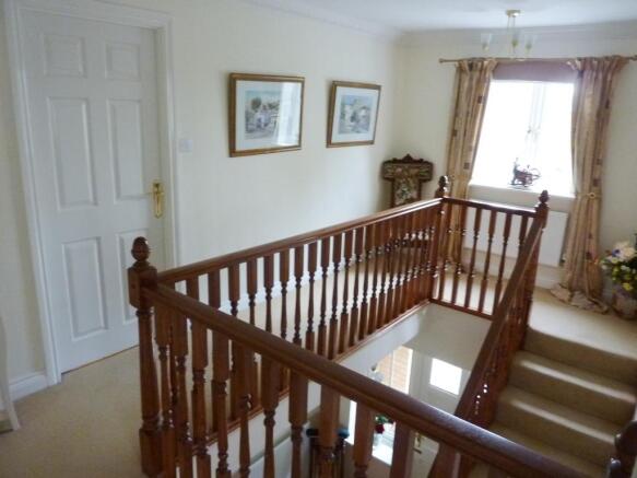 Galleried landing