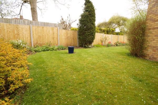 Side/Rear Garden