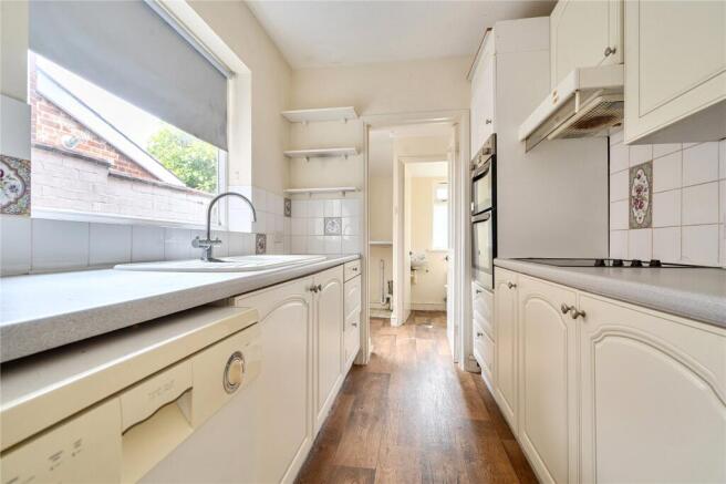55, Kings Road, Bury St. Edmunds, Suffolk, IP33 photo 3
