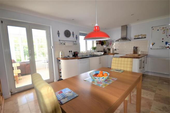 Kitchen/Dining Room