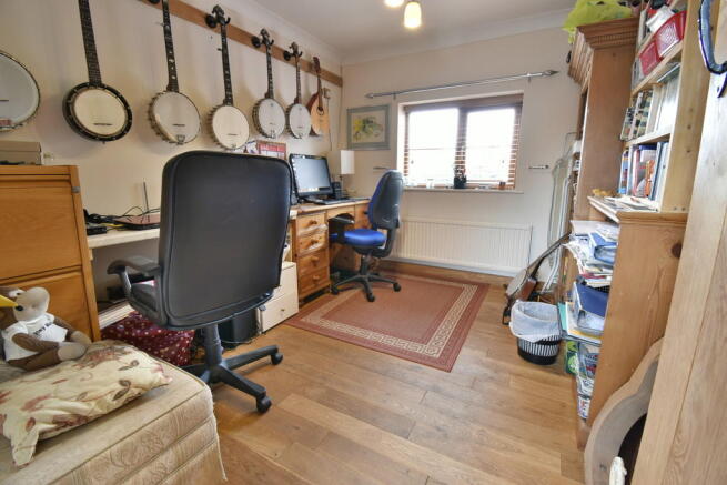 Photo 10