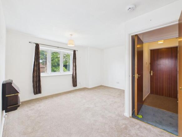 Sitting/Dining Room