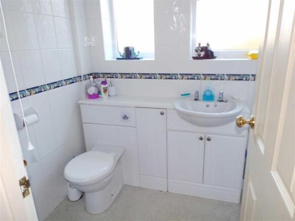 BEDROOM 2: