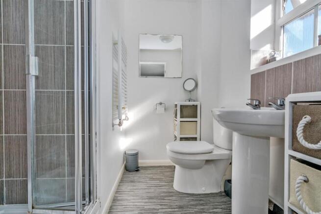 54, Water Reed Grove, Walsall, West Midlands, WS2 