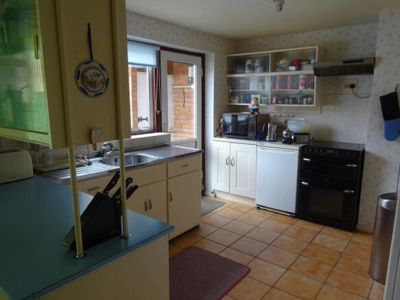 Photo 3