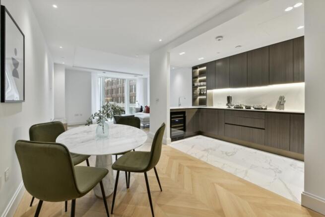 1.2.2 (Apt 125), ...