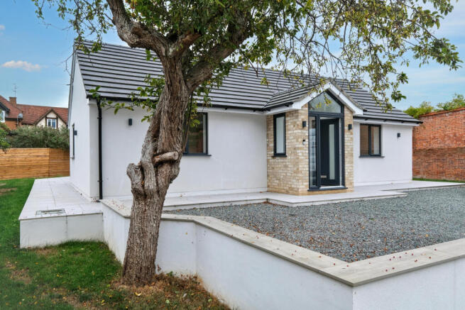 5-bed detached on Mead End, Lock Mead, Maidenhead, Windsor And Maidenhead, £1,100,000