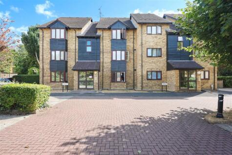 Turnpike Lane, Hillingdon, UB10