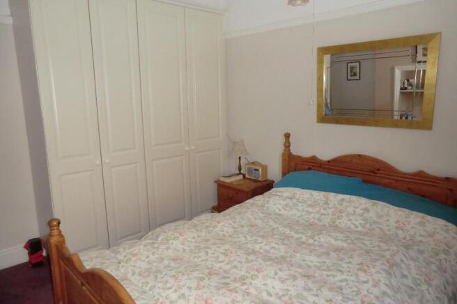 BEDROOM 2