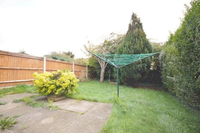 Garden property to r