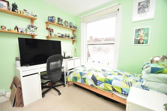 Photo 11