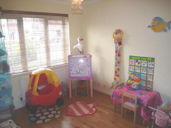 Photo 3