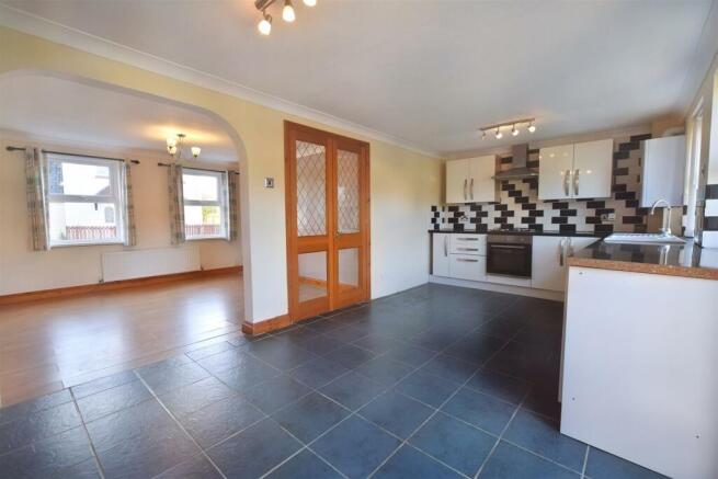 Kitchen / Diner