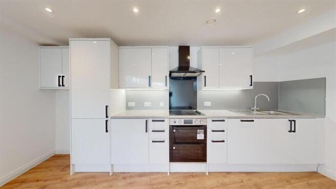 High Street 26, Flat 2 Kitchen.jpg