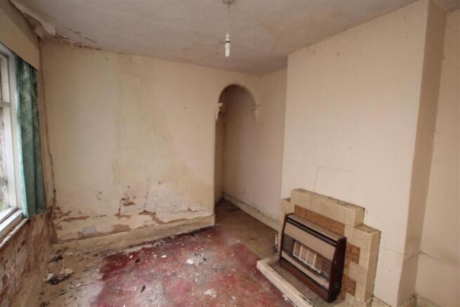 35 Cambridge Avenue, Lincoln photo 4