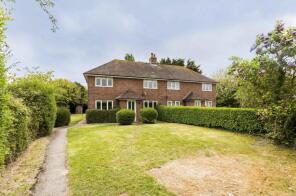 3, Hoe Farm Cottages, Hunston PO20 1AX