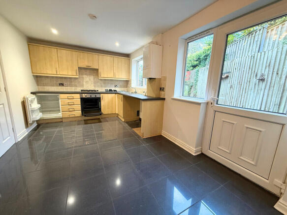 Kitchen 2