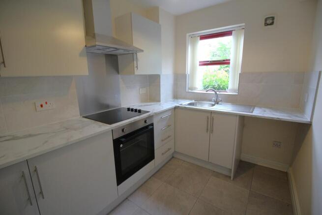 1 bed Ground Flat for sale Image 4