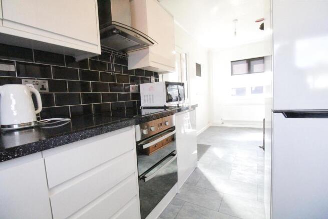 Kitchen1.jpeg