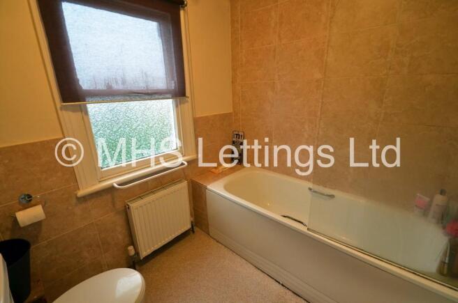 7 bed Terraced to rent Image 11
