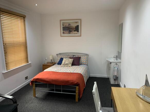 room 6 - 128 bmth other view