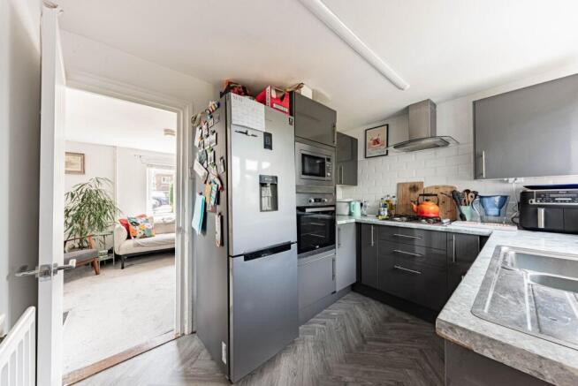 Kitchen (1)
