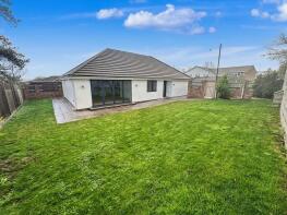 32b, Telscombe Road, Peacehaven BN10 8AG