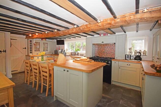Greensleeves, kitchen b.jpg