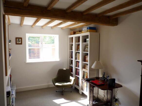 Photo 12
