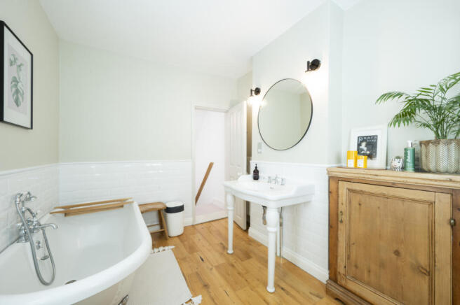 Main Bathroom