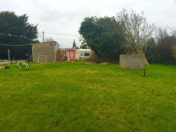 Outside Plot Adj to