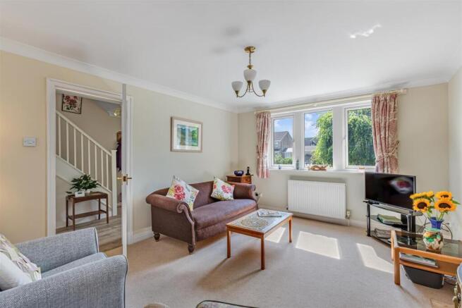 3 bed Town House for sale Image 8