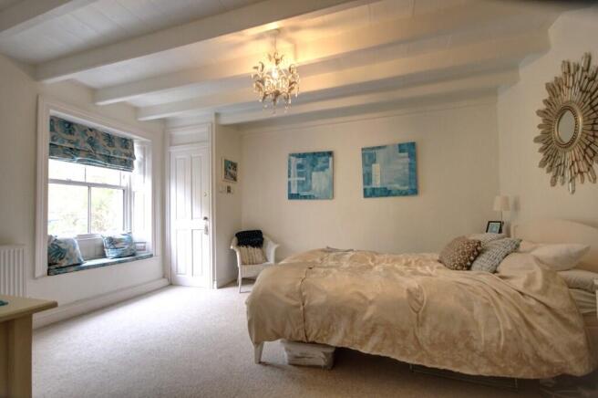 3 bed Cottage for sale Image 11