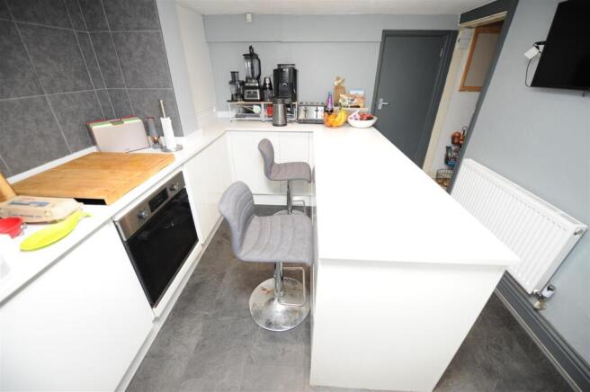 2 bed Terraced for sale Image 11