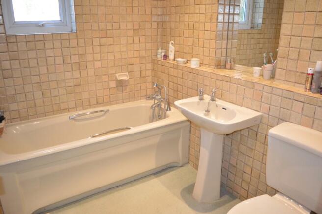 Photo 12