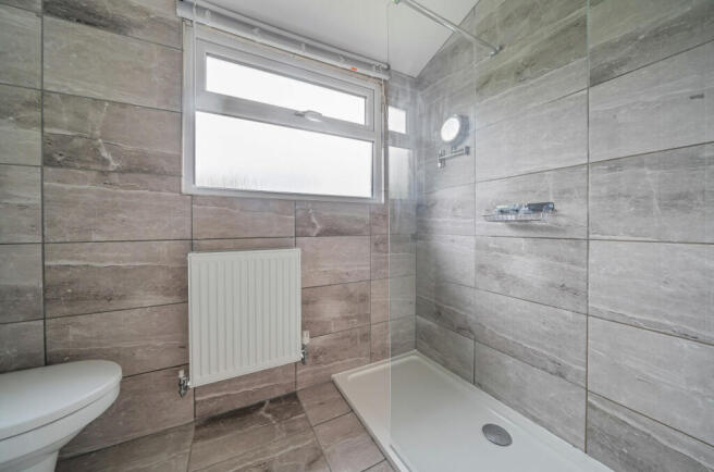 Bed 1 En-Suite