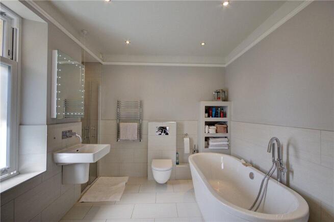 Master Ensuite