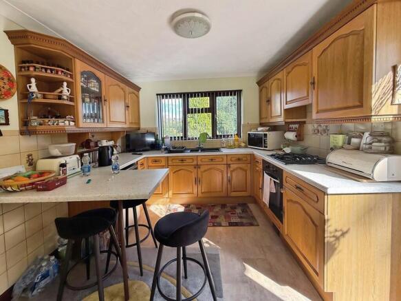 49cc74e3-WhatsApp...