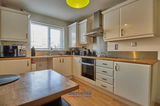 Fitted Dining Kitchen to front