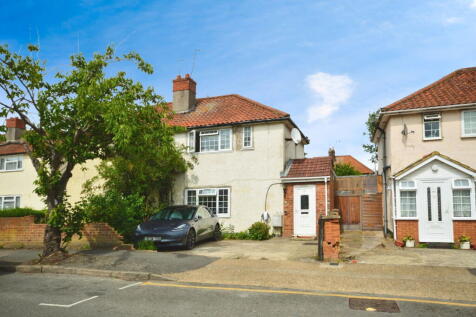 Hunters Grove, Hayes, UB3 3JF