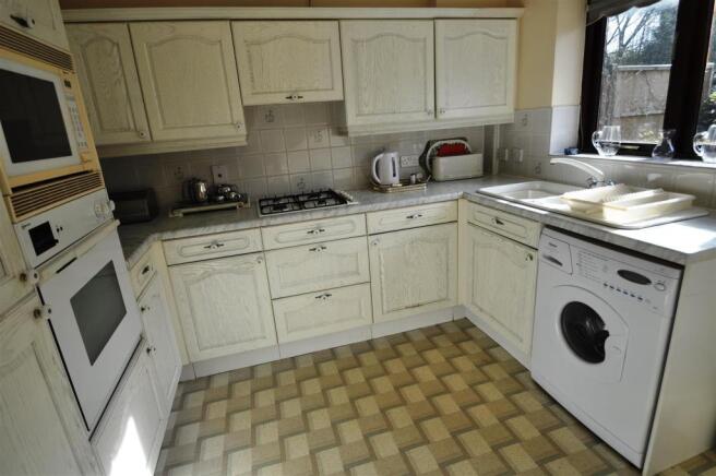 HolioakeKitchen.JPG