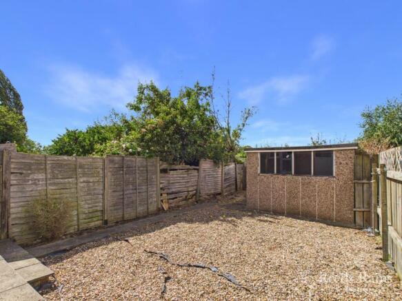 3 bed Terraced for sale Image 8
