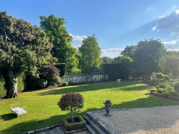 Garden 10.jpg