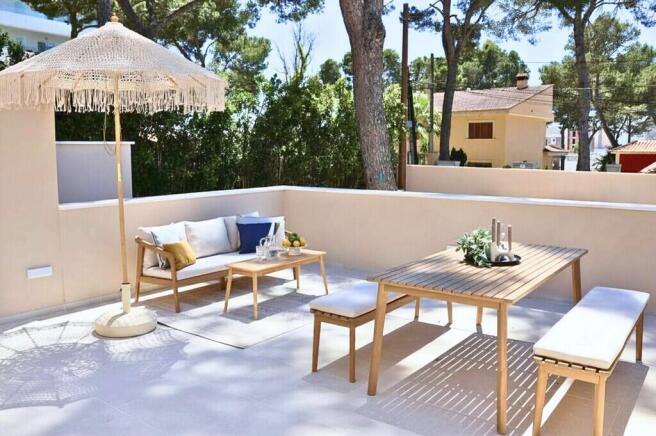 Terrace (2)