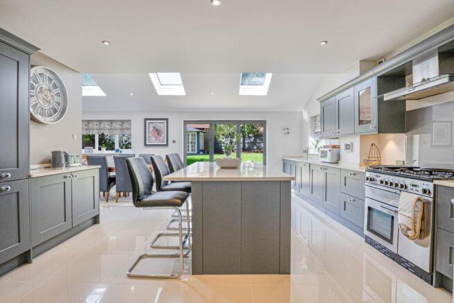 Kitchen/Ding Room