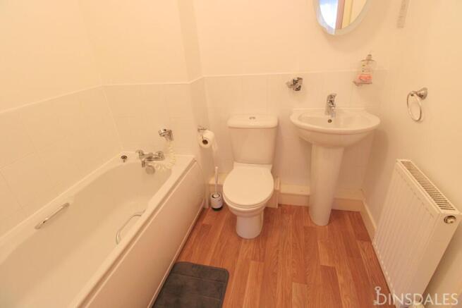 Sandhill Close, Bradford photo 4