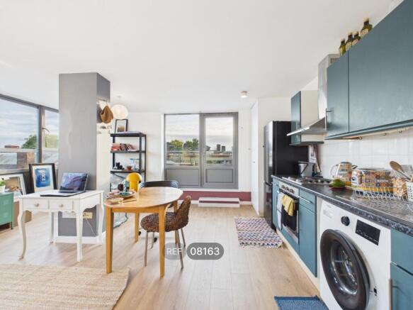 Kitchen/Living area
