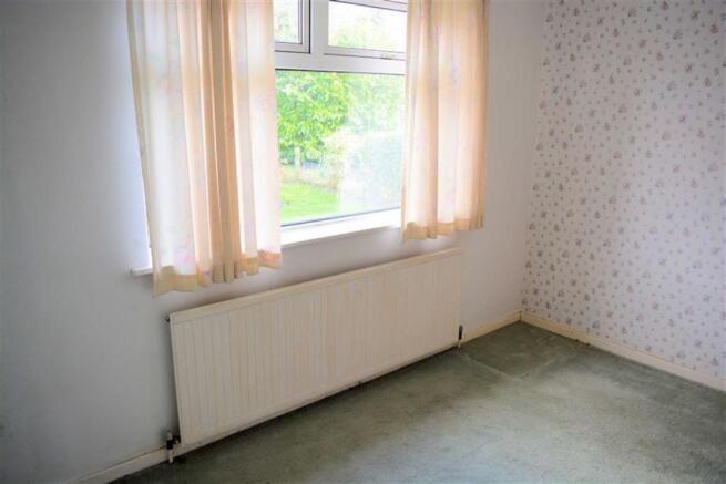 Bedroom 2 (rear)