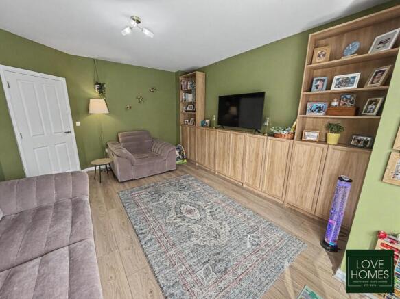 Bowlands Lane, Catterall, Lancashire, PR3 | 4 Bedroom Family Home | 1223 sqft photo 4